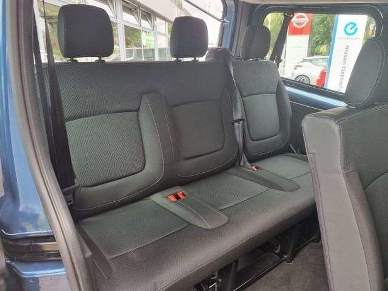 Nissan NV300 Kombi L1H1 2,7t COMFORT *9 Sitzer*NAVI*KLI